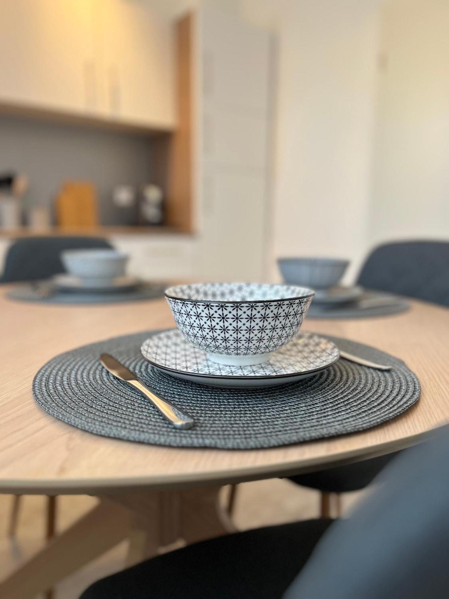 Ruhige Lage, Gute Anbindung, Frisch Renoviert Apartman Fellbach Kültér fotó