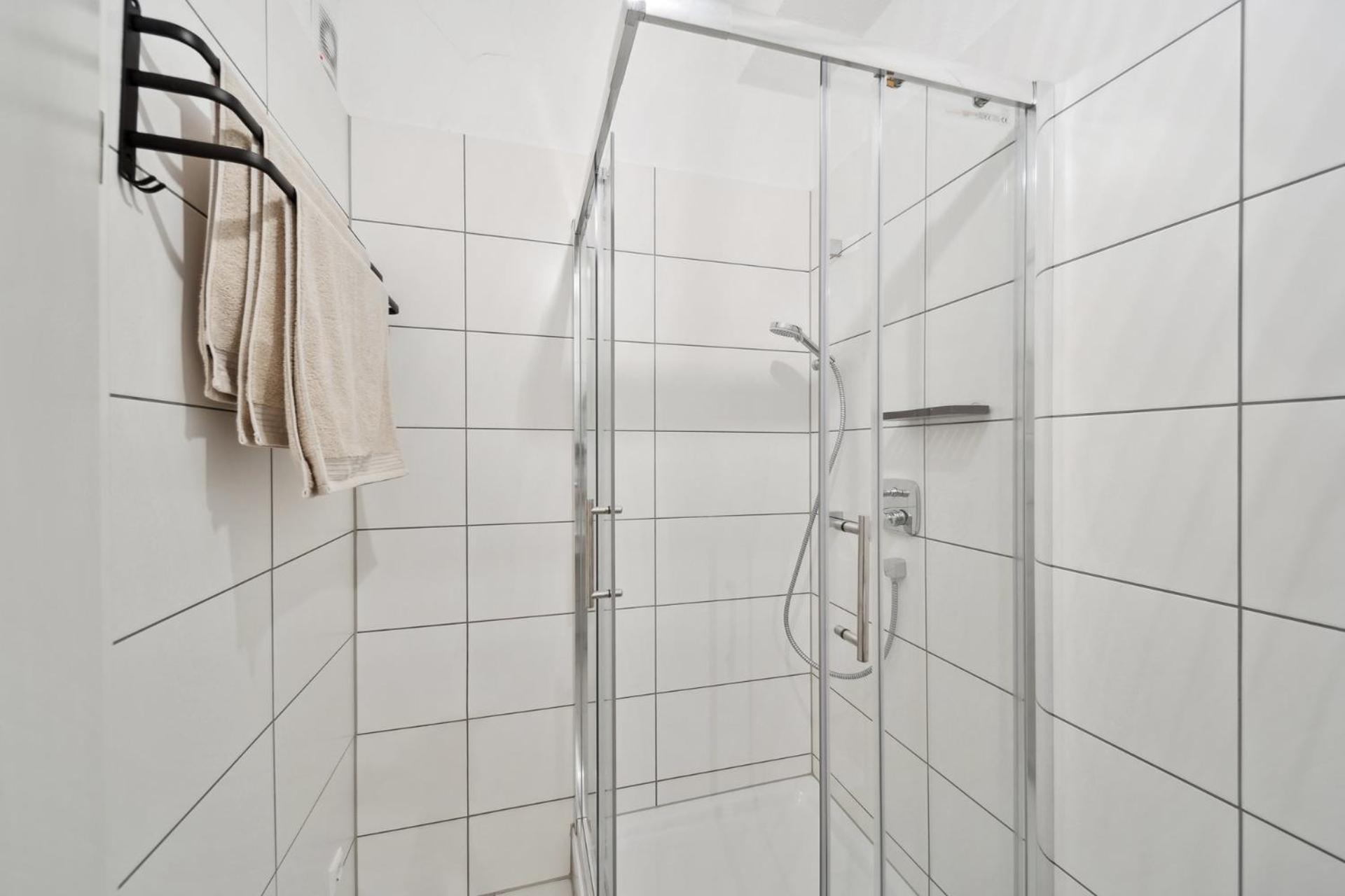Ruhige Lage, Gute Anbindung, Frisch Renoviert Apartman Fellbach Kültér fotó