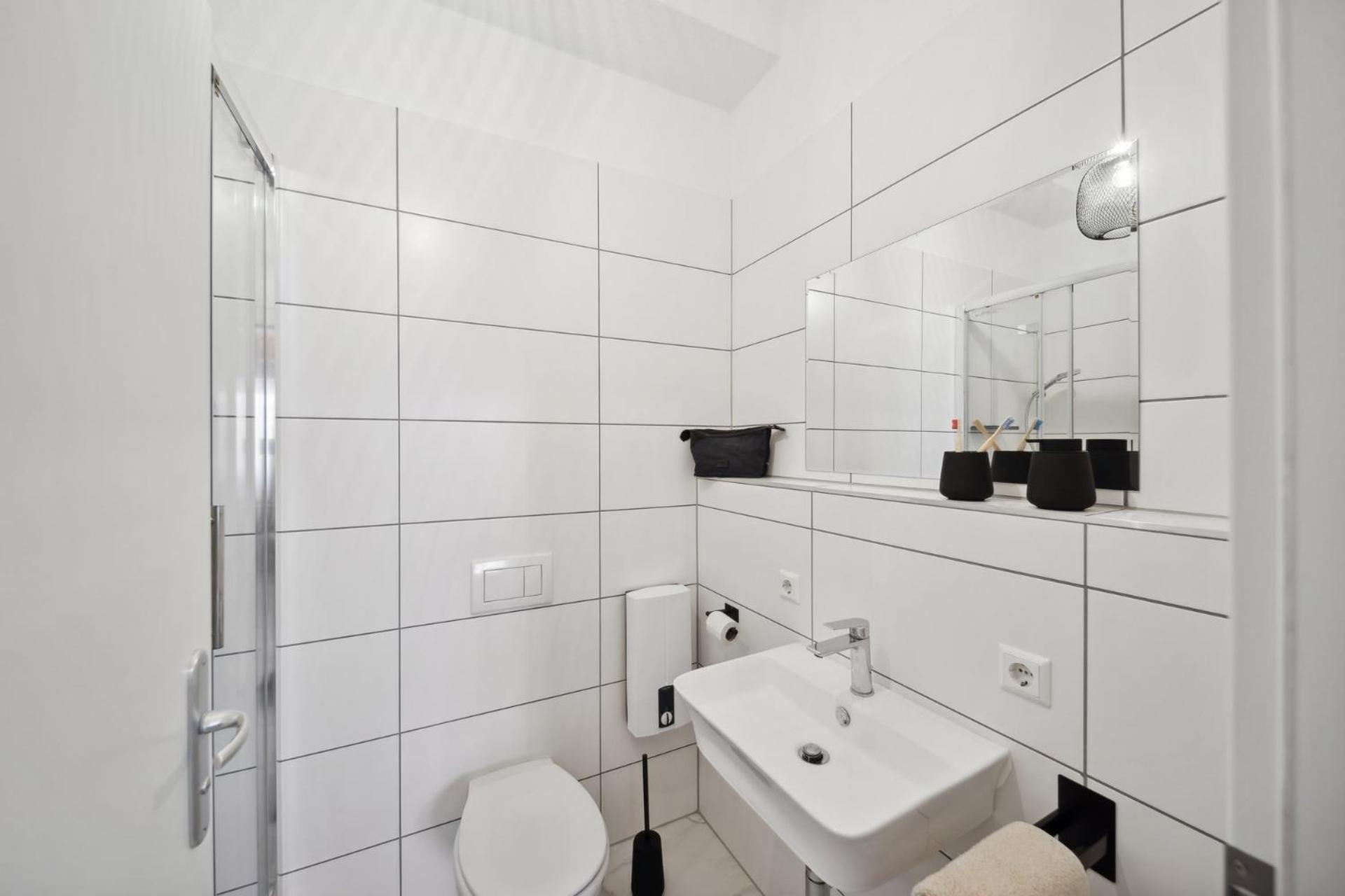 Ruhige Lage, Gute Anbindung, Frisch Renoviert Apartman Fellbach Kültér fotó