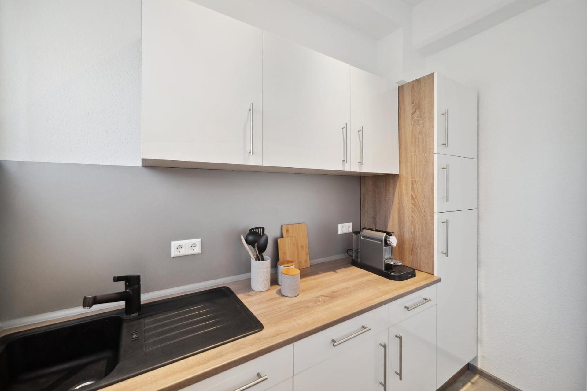 Ruhige Lage, Gute Anbindung, Frisch Renoviert Apartman Fellbach Kültér fotó
